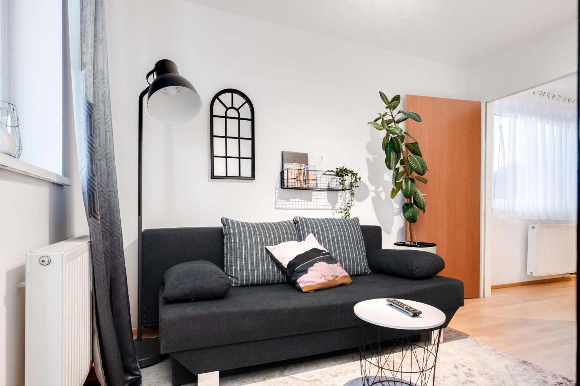Appartement Ruhige Oase In Der Naehe Von Parkanlage Und Krankenhaus