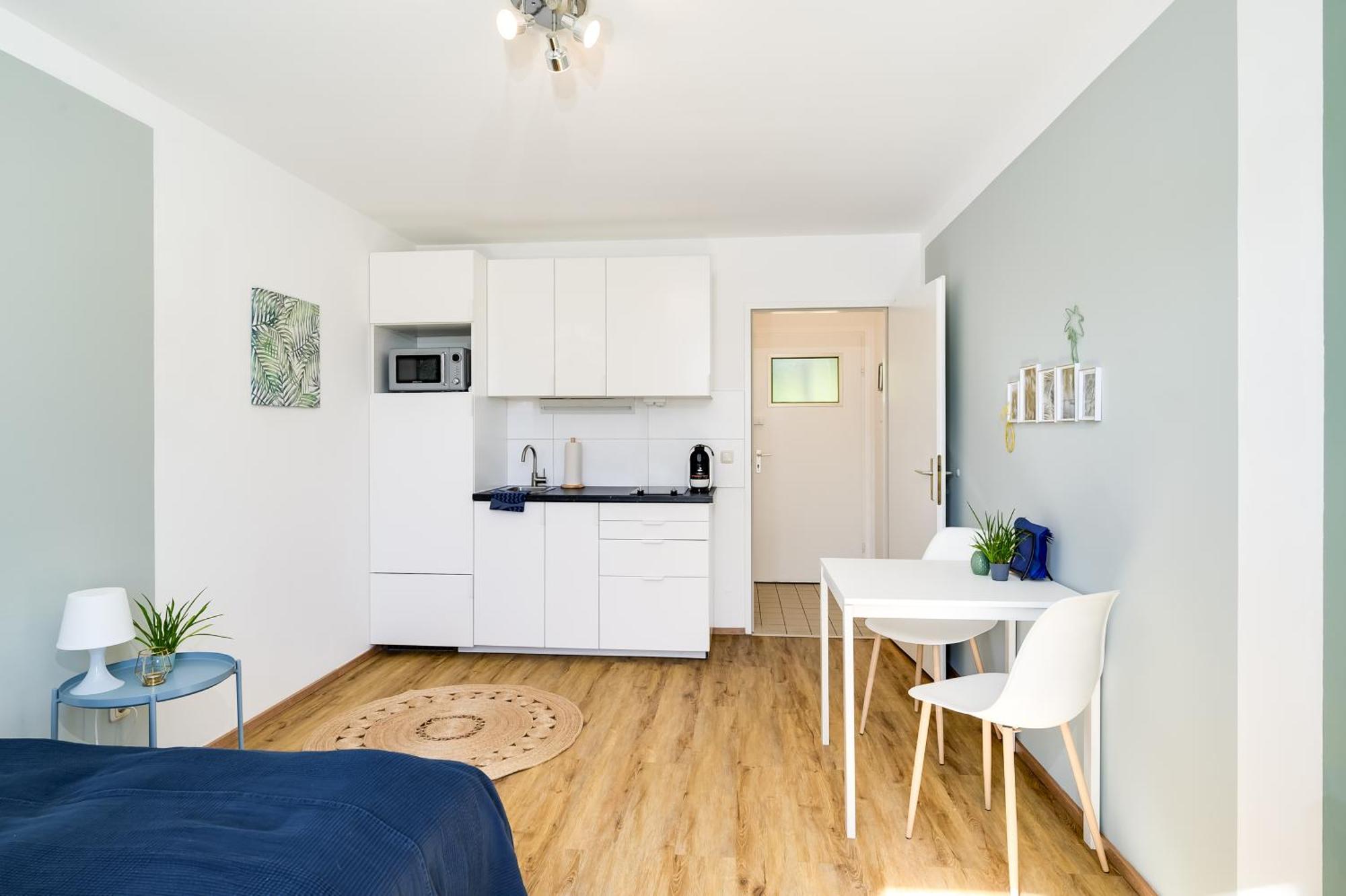 Ruhige Oase In Der Naehe Von Parkanlage Und Krankenhaus Appartement *